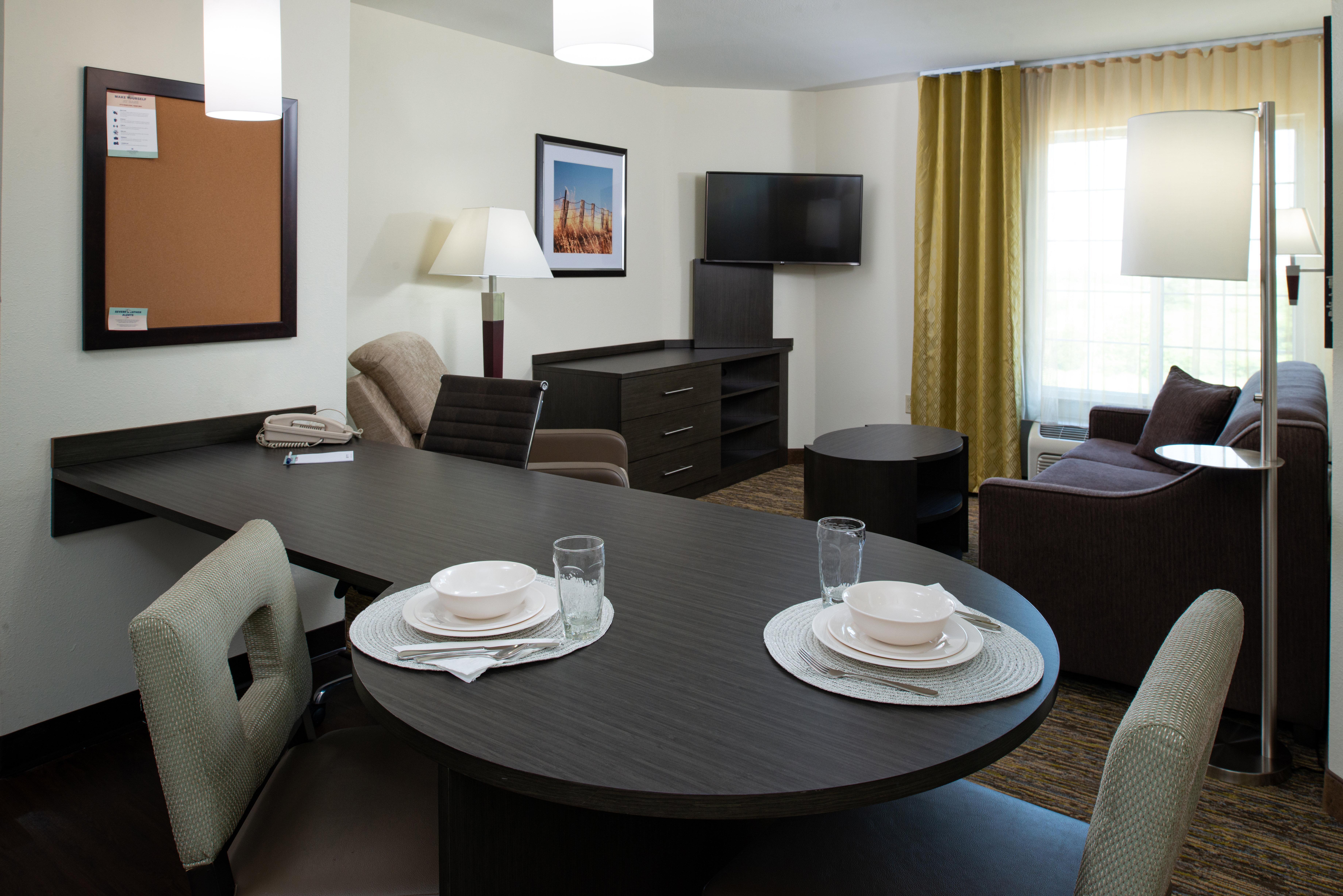 Candlewood Suites Olathe, An Ihg Hotel Extérieur photo