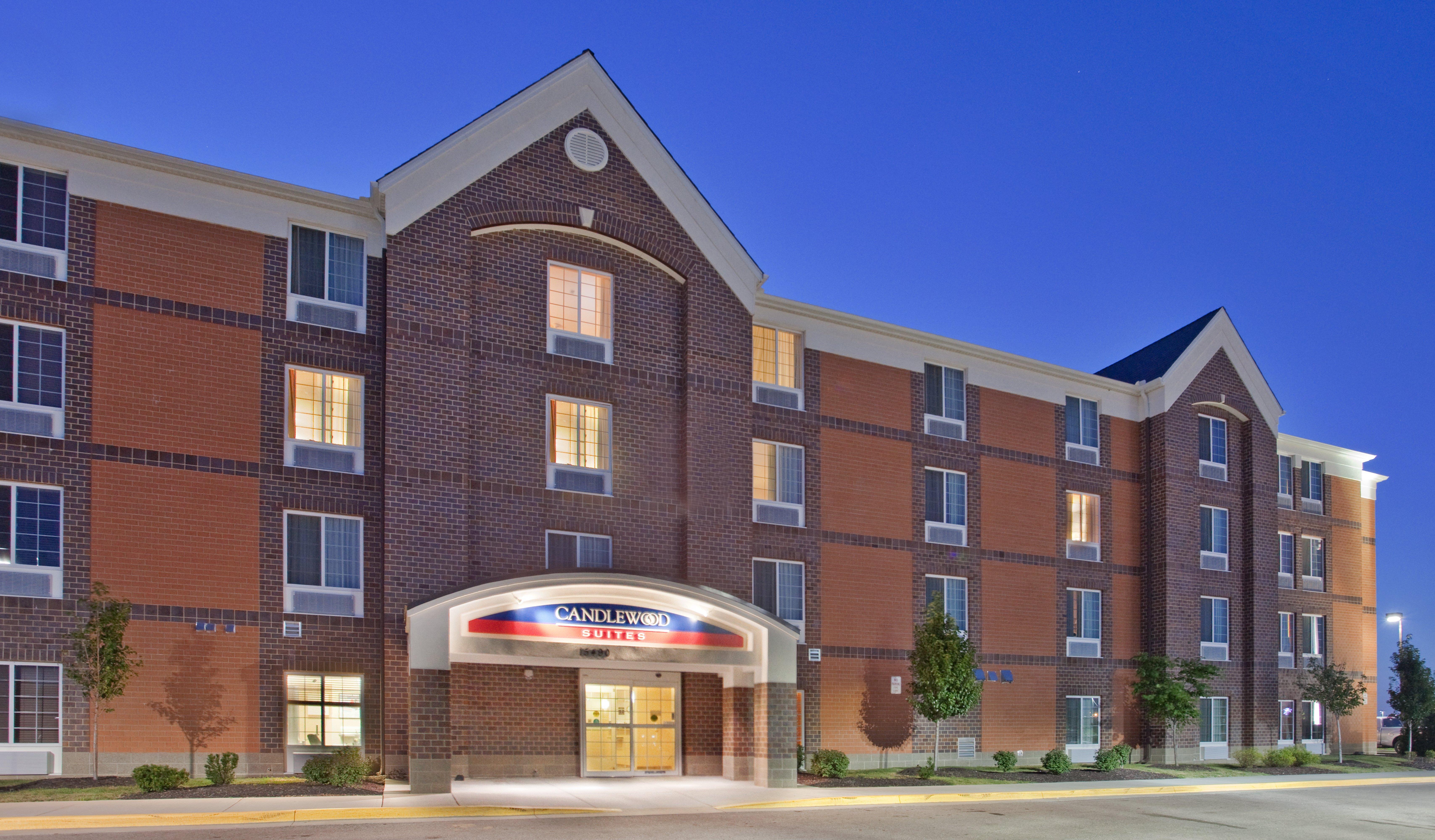 Candlewood Suites Olathe, An Ihg Hotel Extérieur photo