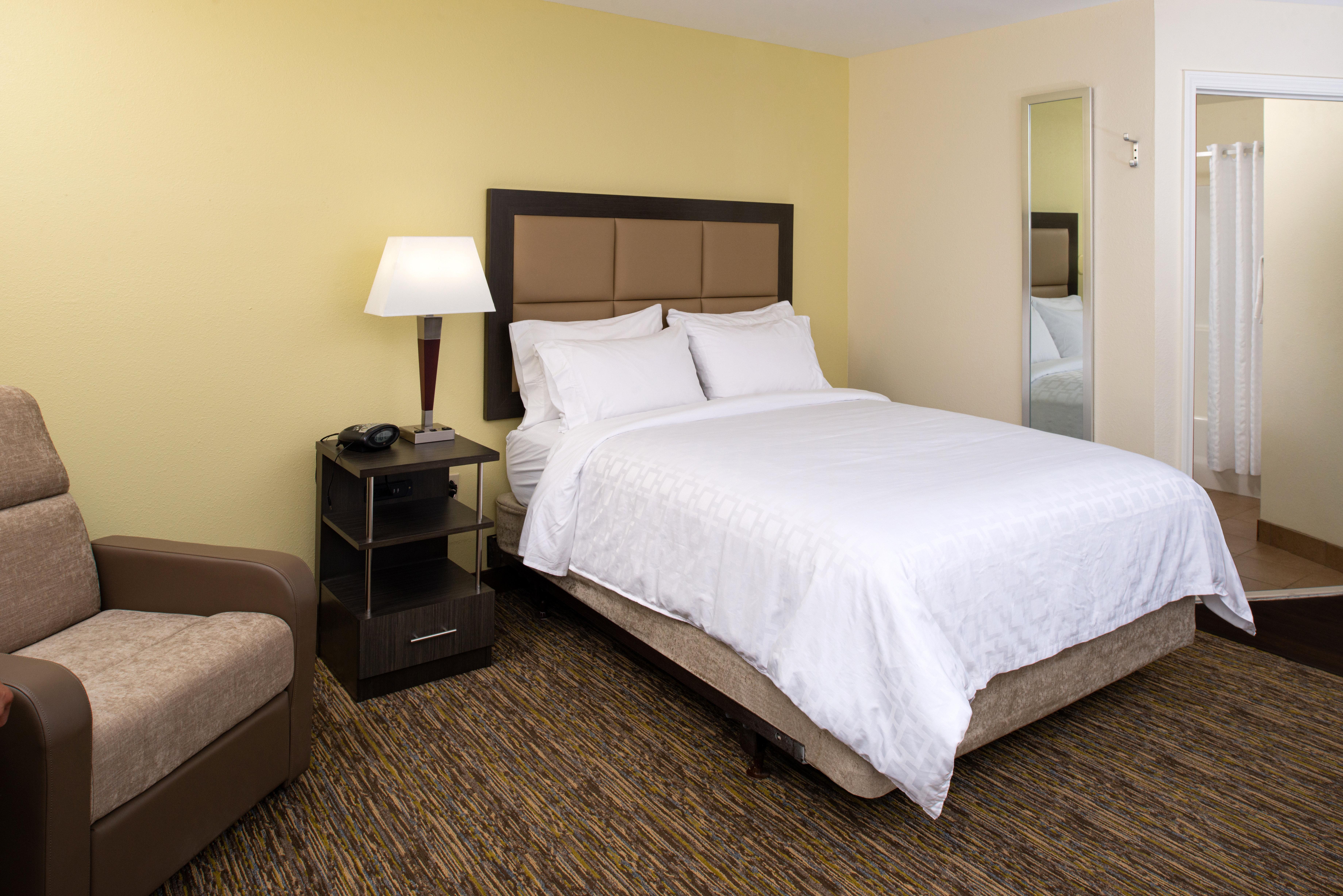 Candlewood Suites Olathe, An Ihg Hotel Extérieur photo